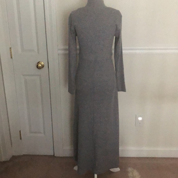 MODA INT’L Turtleneck long sleeve dress - Picture 3 of 12